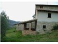 vendesi casa su due livelli a cannara in provincia di perugia in umbria