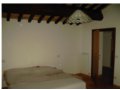 vendesi casa su due livelli a cannara in provincia di perugia in umbria