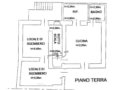 Vendesi aTorgiano, in provincia di Perugia in Umbria, casa con terreno e giardino